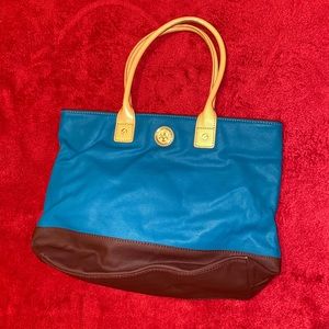 Sporty yet Stylish - Tory Burch